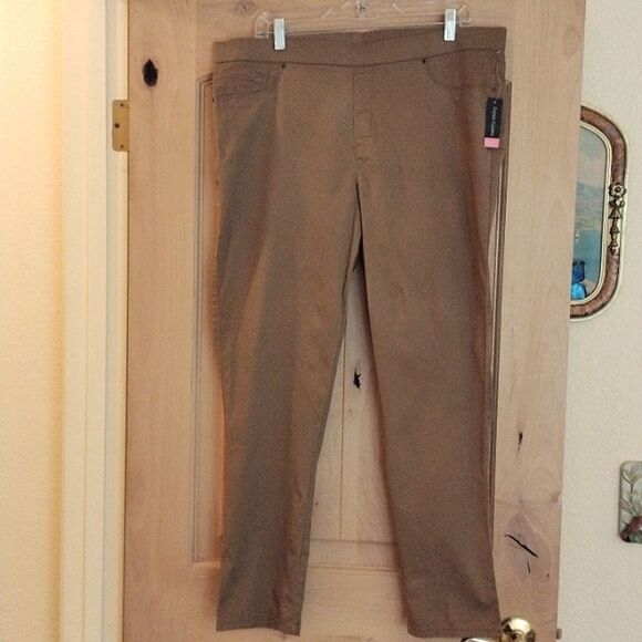 NWT Faded Glory Pants - Picture 1 of 11